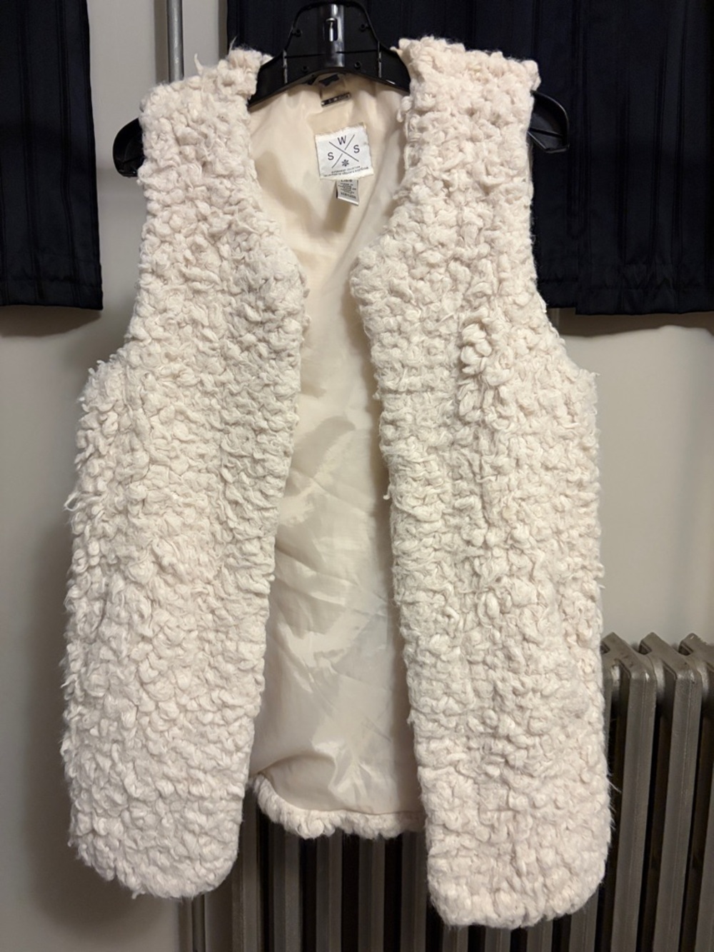 Festival Cream Faux Fur Vest